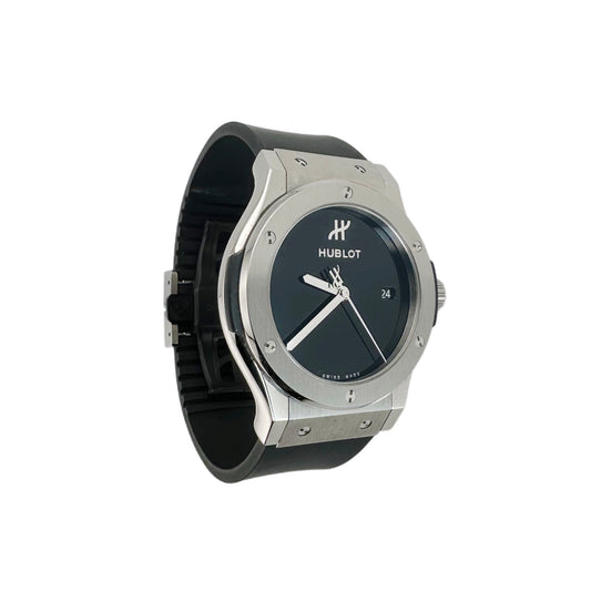 Classic Fusion ‘Black’ 542.NX.1270.RX.MDM (Preowned)