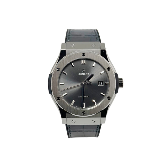 Classic Fusion ‘Grey’ 542.NX.7071.LR (Unworn)