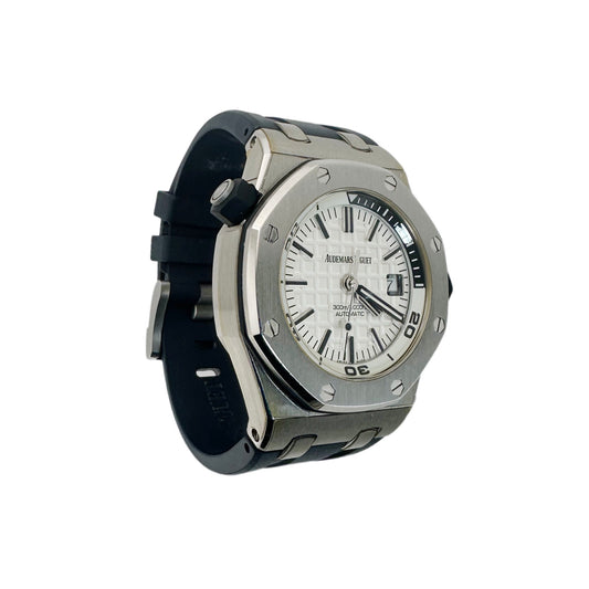 Royal Oak Diver 15710ST (Preowned)