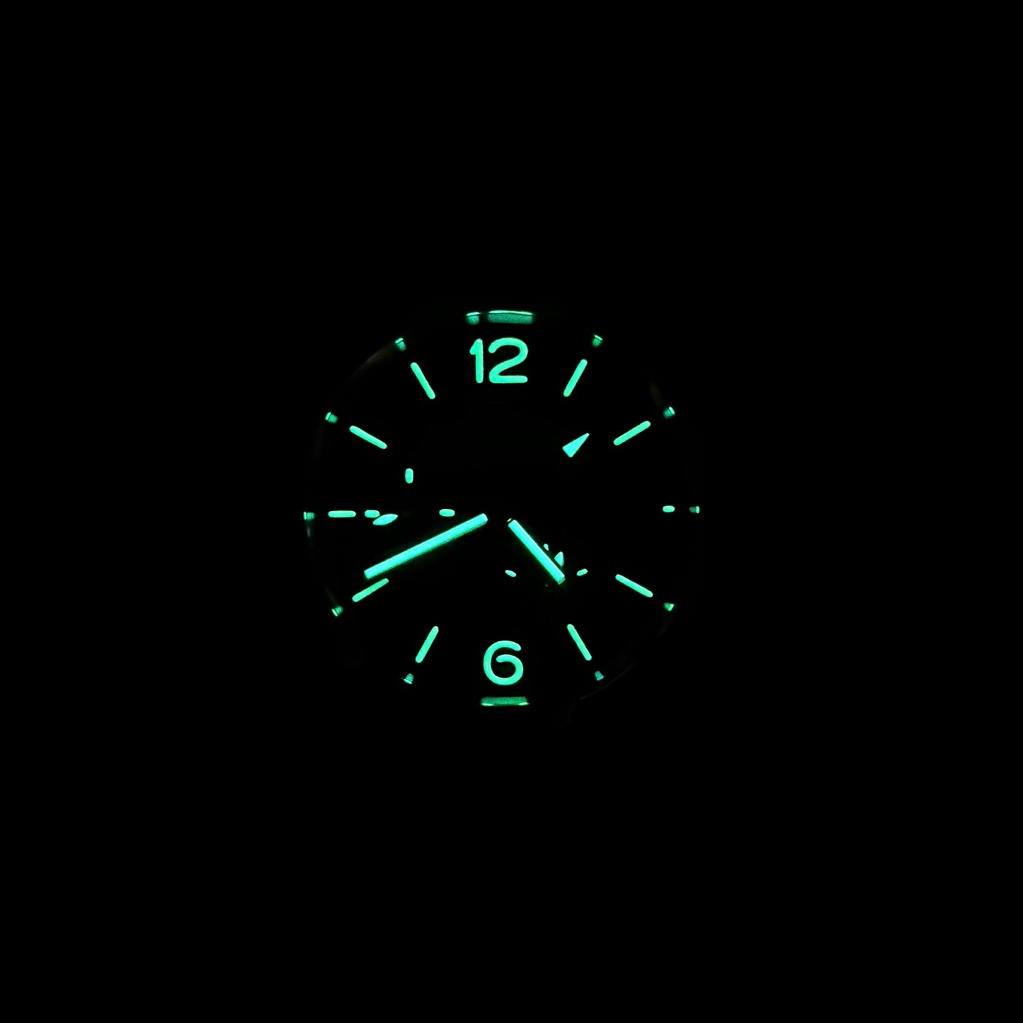 Luminor GMT PAM 01537 (Preowned)