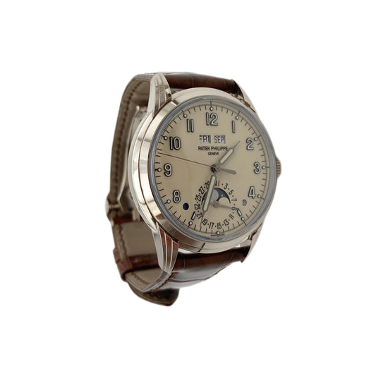 Perpetual Calendar 5320G-001